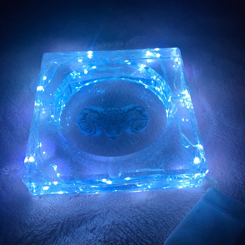 LED Aries Ashtray - Picture 2 of 3